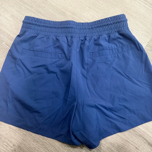 Old Navy Blue Women's Athletic Shorts - Picture 3 of 3